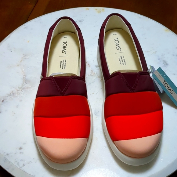 TOMS Alpargata Mallow Burgundy Multi Matte Woven NWT. - Picture 1 of 7